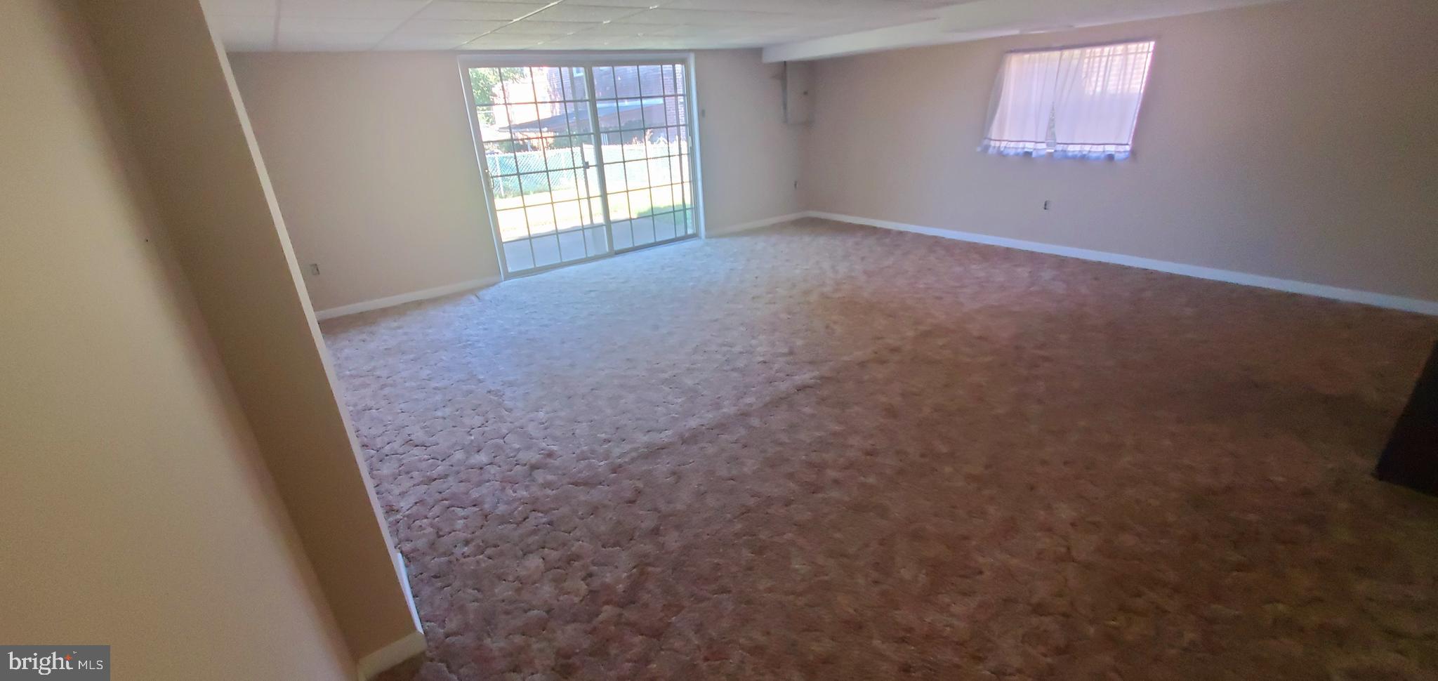 8230 Pine Road Philadelphia, PA 19111 - Photo 18 of 25 Gallery Image 18