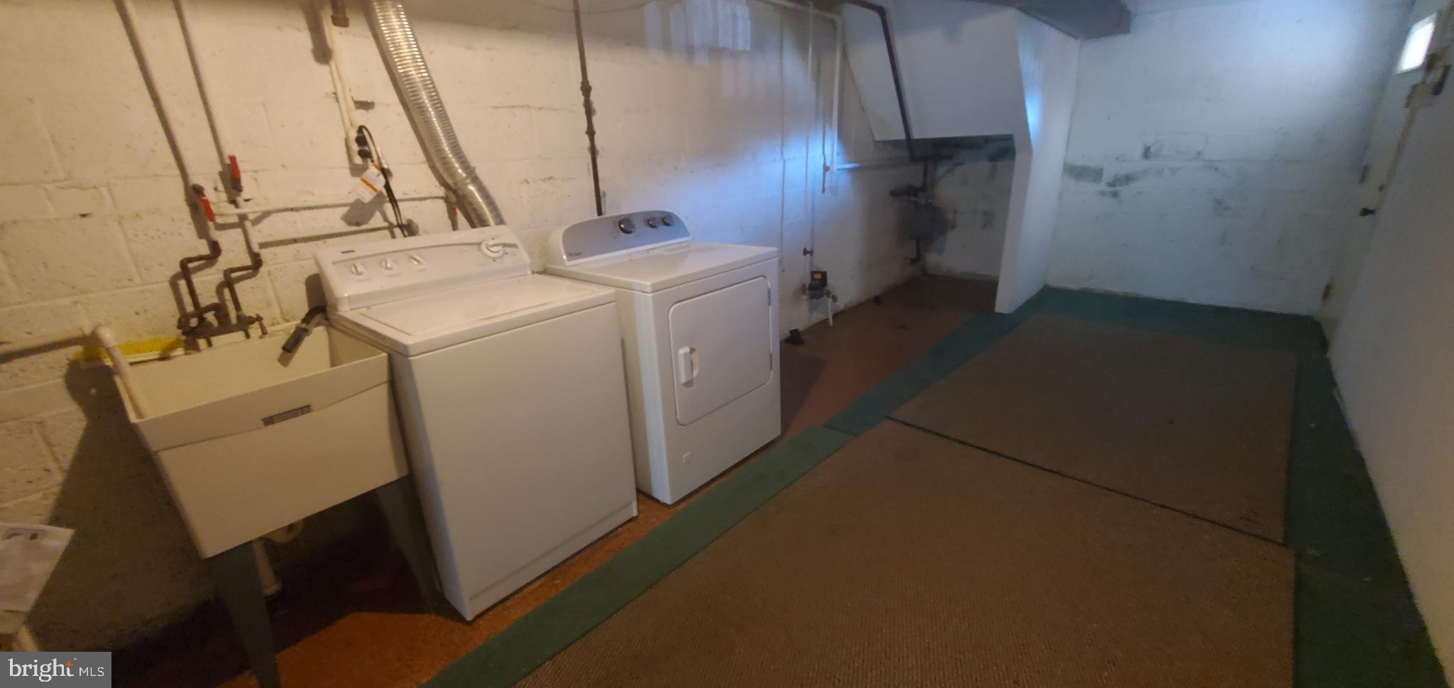 8230 Pine Road Philadelphia, PA 19111 - Photo 20 of 25 Gallery Image 20