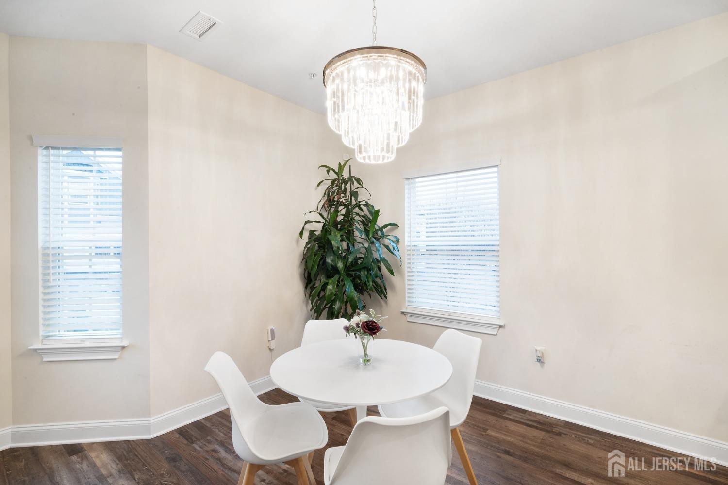 32 Emily Court Hazlet, NJ 07730 - Photo 10 of 25