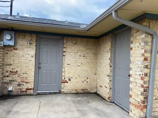 $1,550 | 1413 Blackwell Drive, Irving, TX 75061