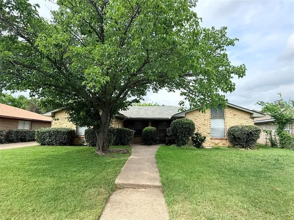$1,550 | 1413 Blackwell Drive, Irving, TX 75061