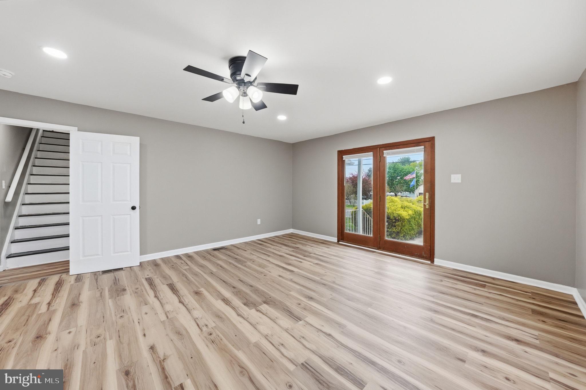 755 Main Street Sewell, NJ 08080 - Photo 27 of 43