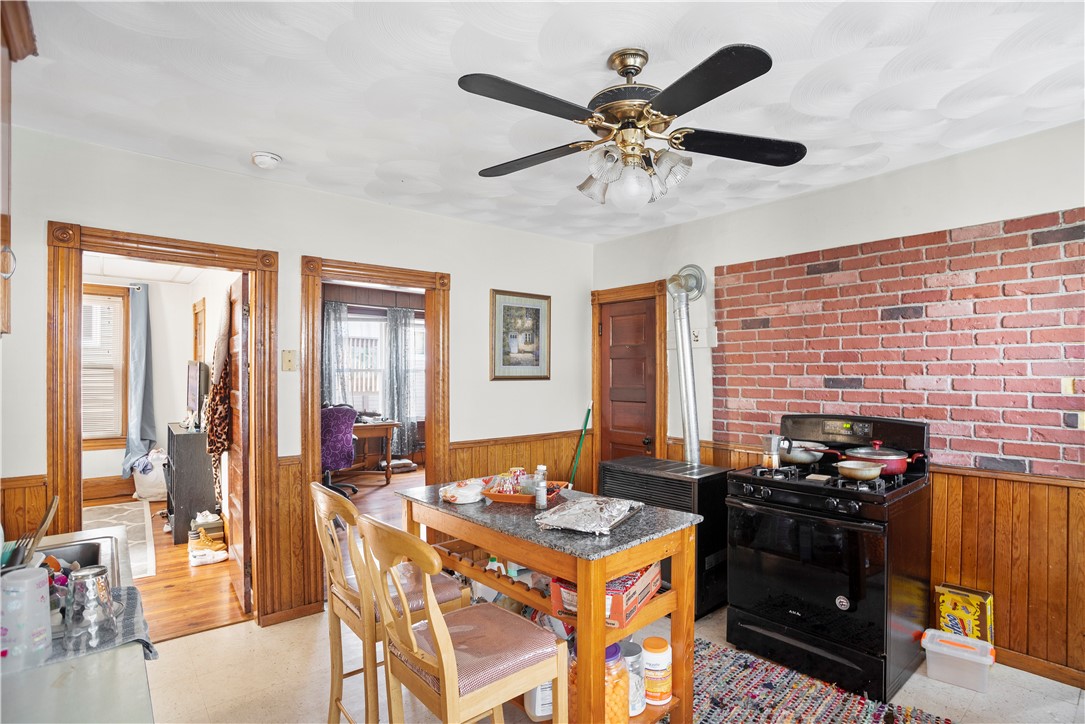 185 Adams Street Woonsocket, RI 02895 - Photo 4 of 14