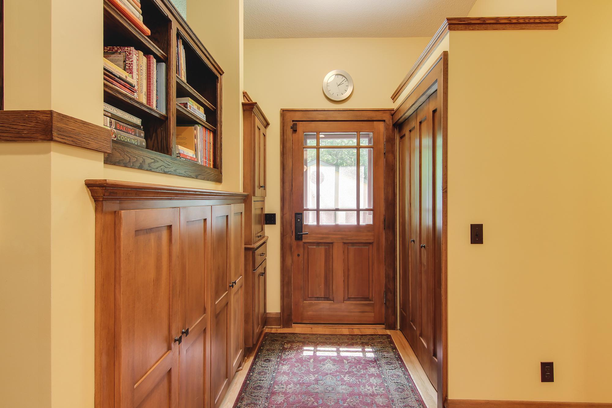 3626 Baker Road Minnetonka, MN 55305 - Photo 2 of 41