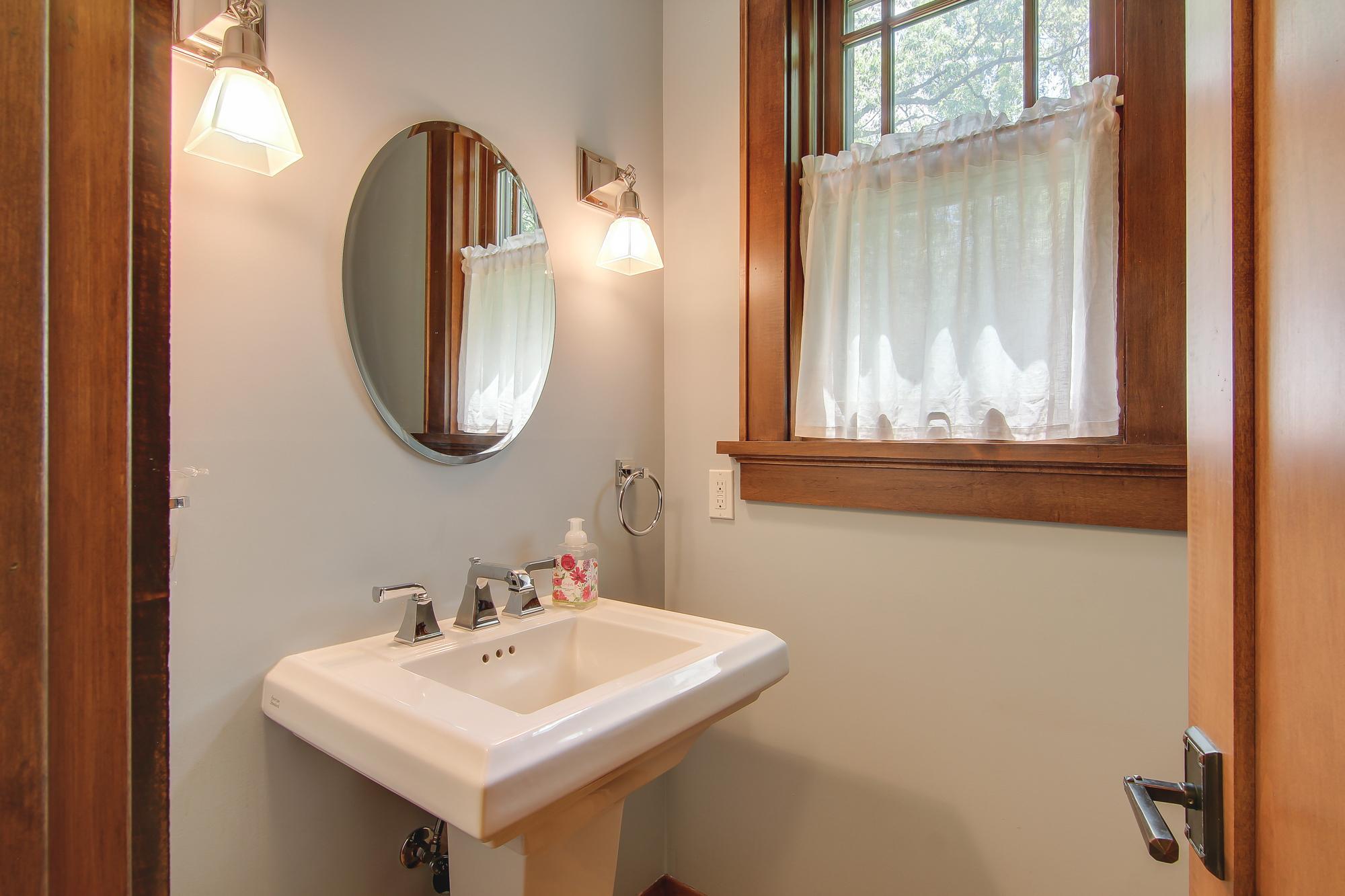 3626 Baker Road Minnetonka, MN 55305 - Photo 15 of 41