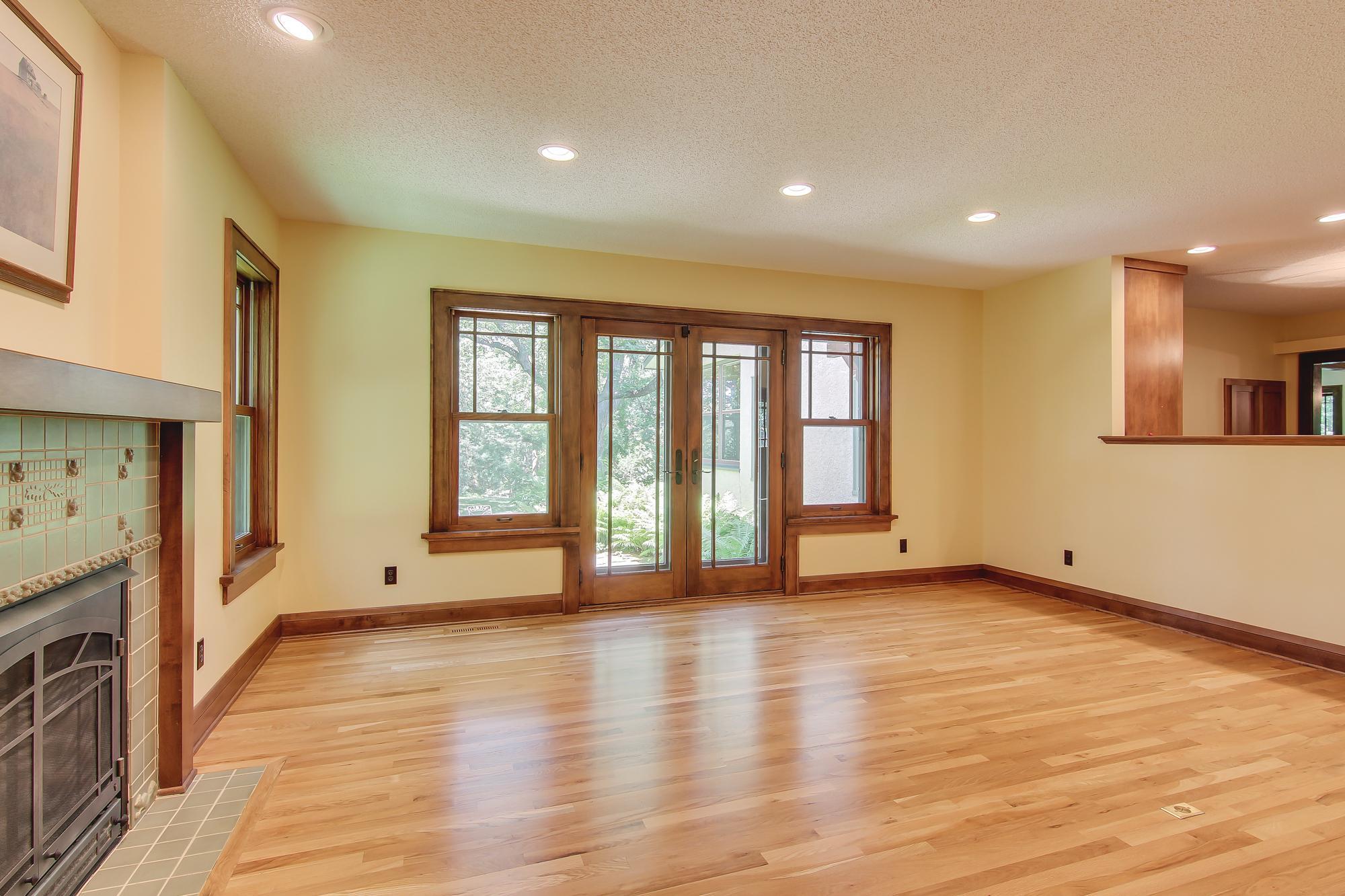 3626 Baker Road Minnetonka, MN 55305 - Photo 6 of 41