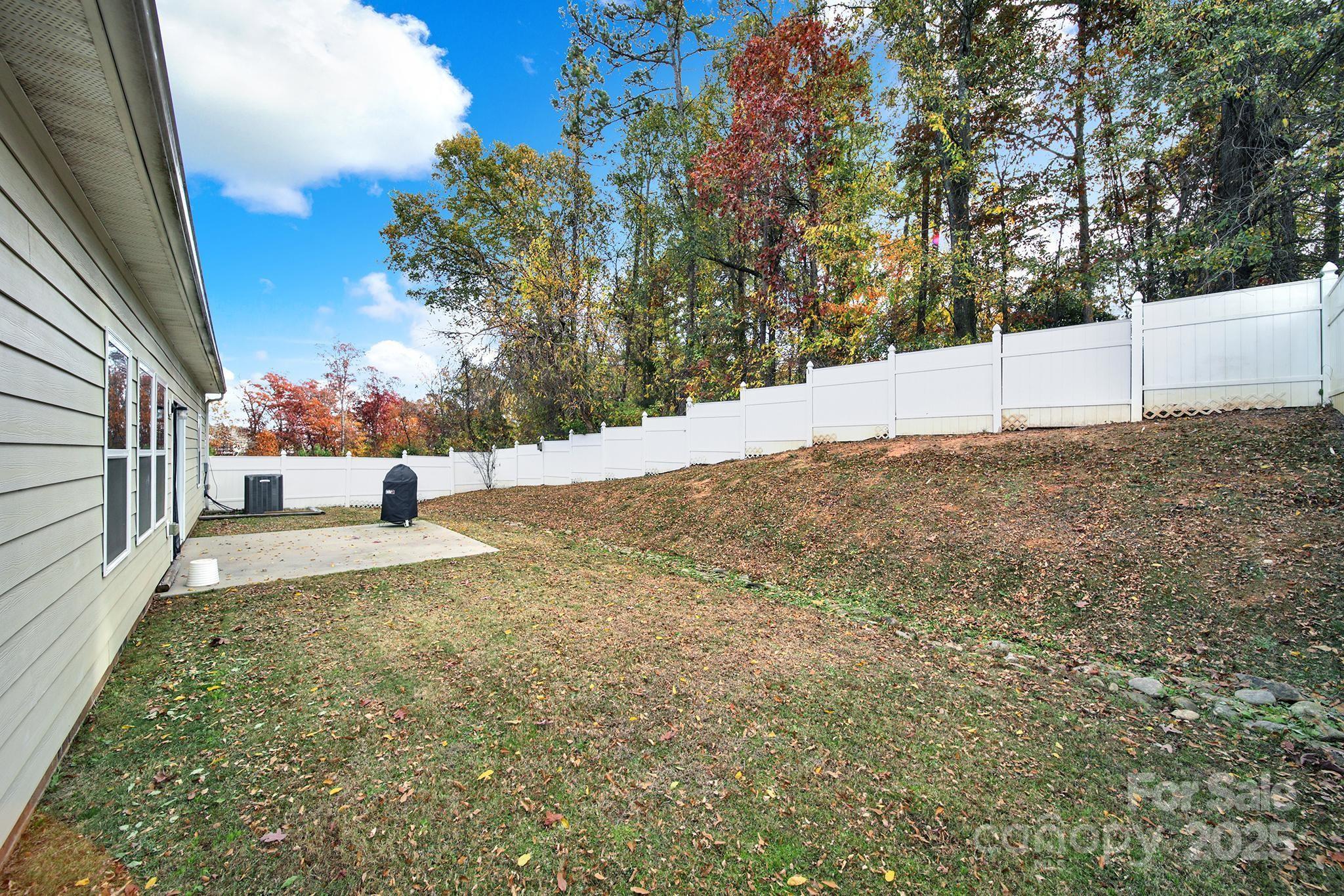 1726 Still River Way Fort Mill, SC 29708 - Photo 41 of 45 a view of a outdoor space