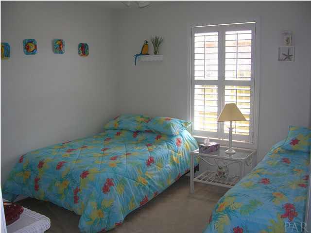 112 Gunwale Road Pensacola, FL 32507 - Photo 8 of 19 Gallery Image 8