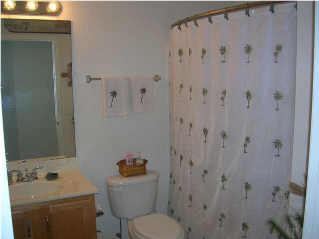 112 Gunwale Road Pensacola, FL 32507 - Photo 10 of 19 Gallery Image 10