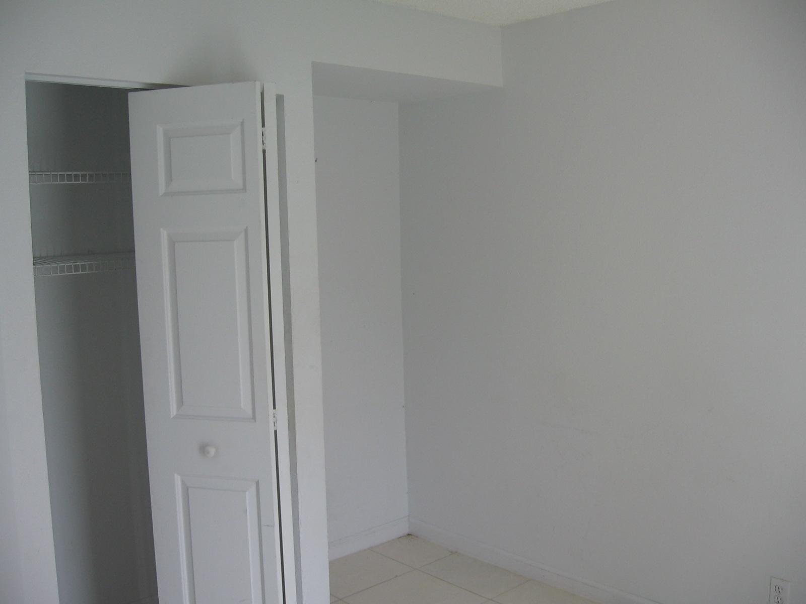 8074 Severn Drive, Unit B Boca Raton, FL 33433 - Photo 3 of 7 IMG_0713