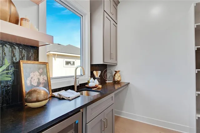 $748,550 | 22097 West 93rd Terrace, Lenexa, KS 66220