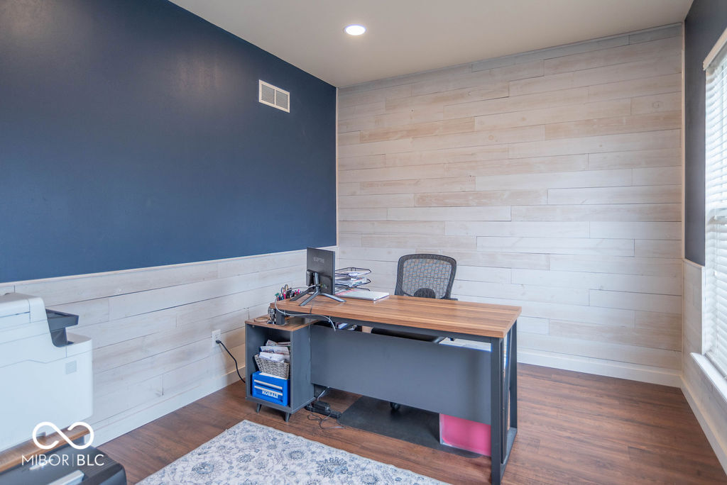 6272 Turnbridge Drive Avon, IN 46123 - Photo 11 of 52