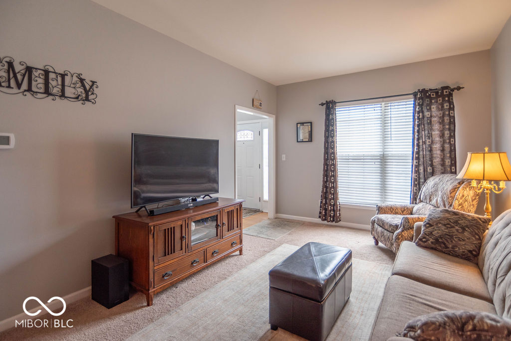 6272 Turnbridge Drive Avon, IN 46123 - Photo 15 of 52