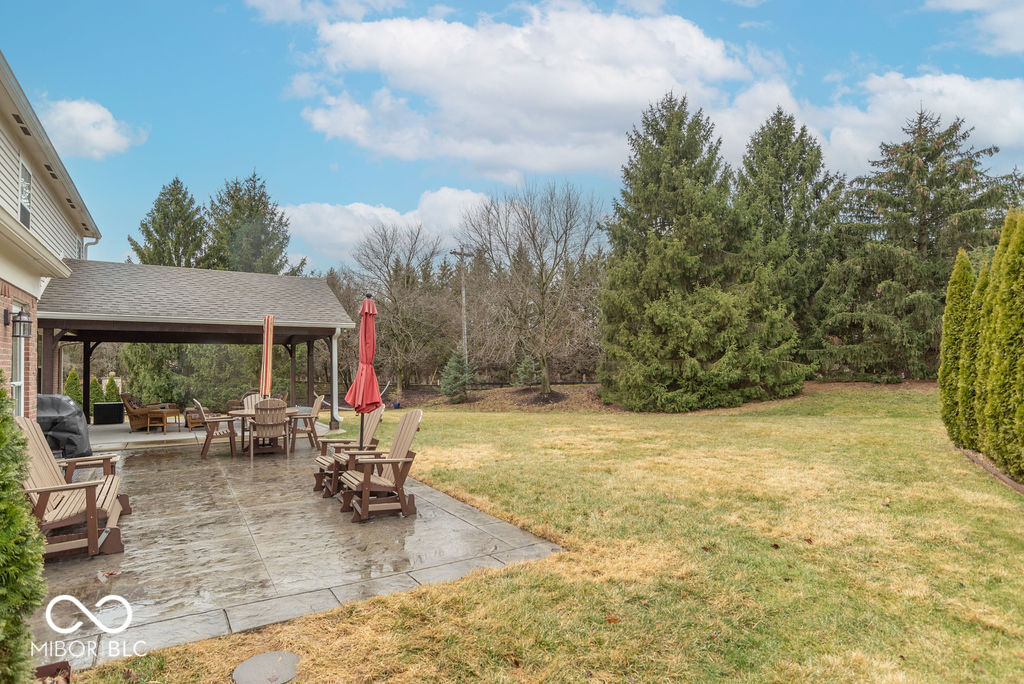 6272 Turnbridge Drive Avon, IN 46123 - Photo 6 of 52