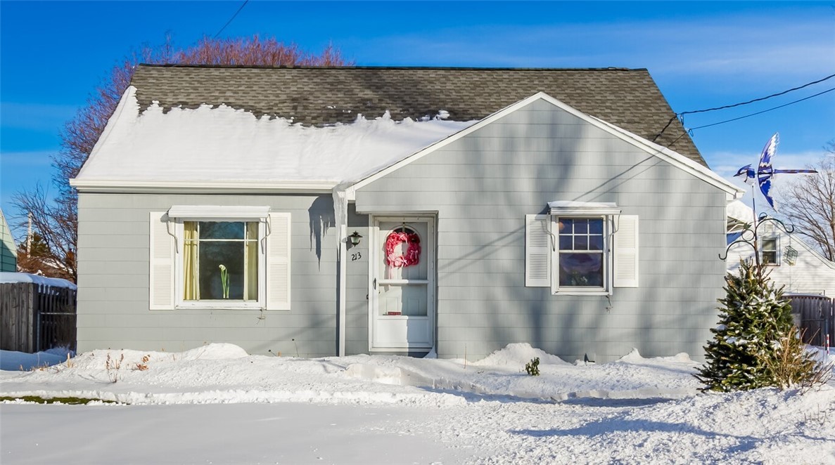 213 Traver Circle Rochester, NY 14609 - Photo 1 of 1 Gallery Image 1