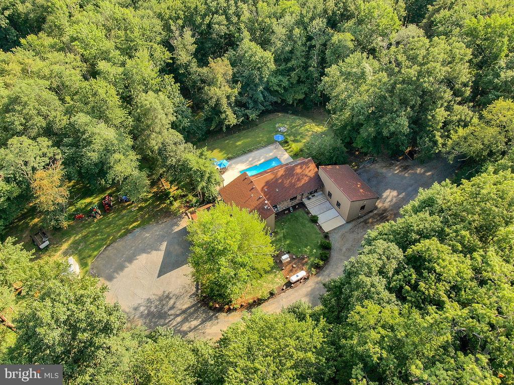 120 Larrison Road Wrightstown, NJ 08562 - Photo 4 of 48