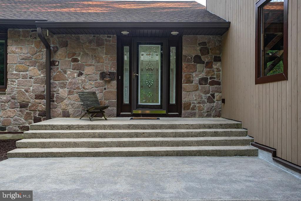 120 Larrison Road Wrightstown, NJ 08562 - Photo 6 of 48