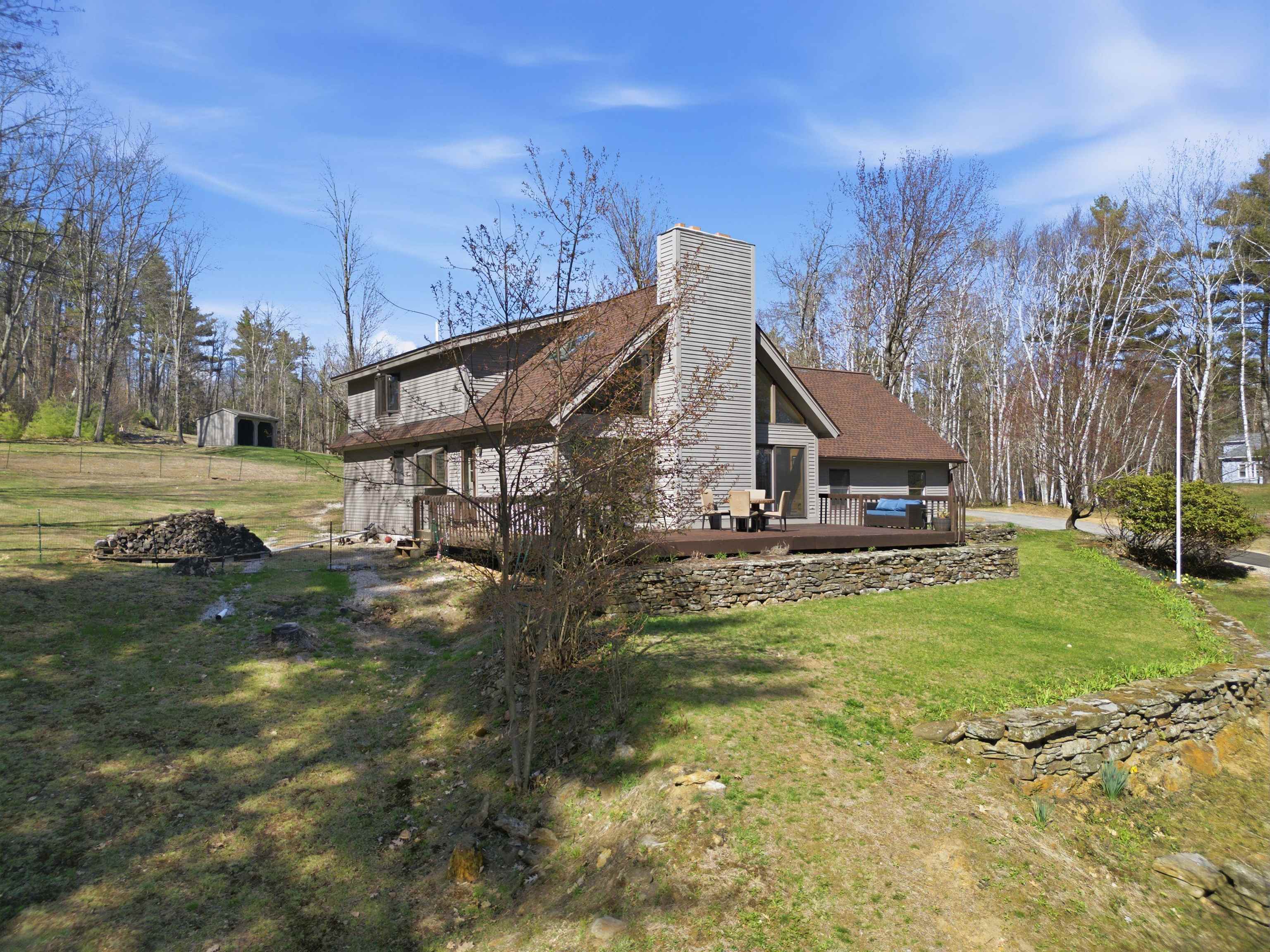 490 Clough Road Pittsfield, NH 03263 - Photo 2 of 60