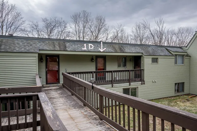 $299,000 | 1221 Baker Turn, Unit 1D, Hartford, VT 05059