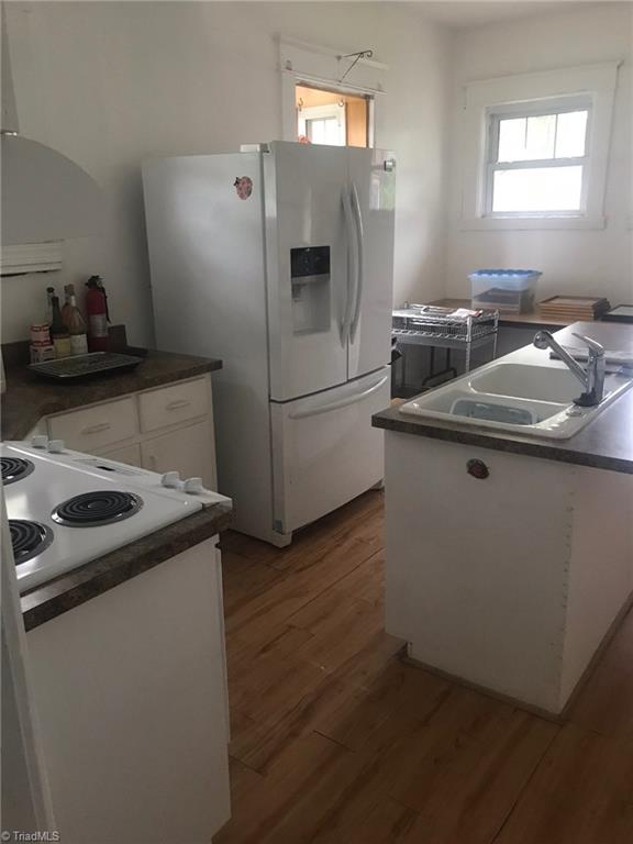901 Carrick Street High Point, NC 27262 - Photo 5 of 19 Gallery Image 5