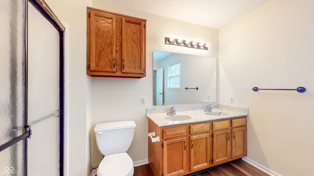 $325,000 | 3916 Jekyll Court, Indianapolis, IN 46237