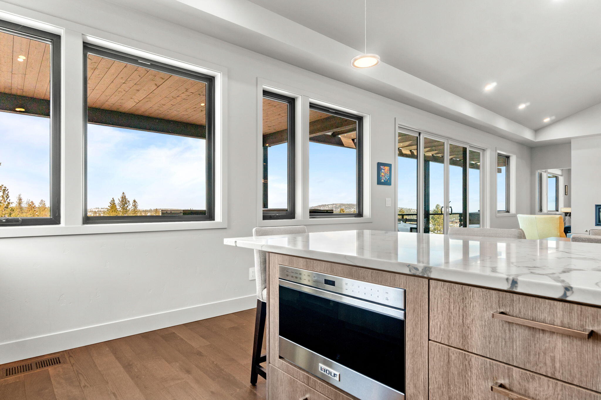 19191 Gateway Loop Bend, OR 97702 - Photo 53 of 60 60-web-or-mls-Riley Visuals-113