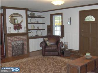 1296 Samuel Road West Chester, PA 19380 - Photo 3 of 12