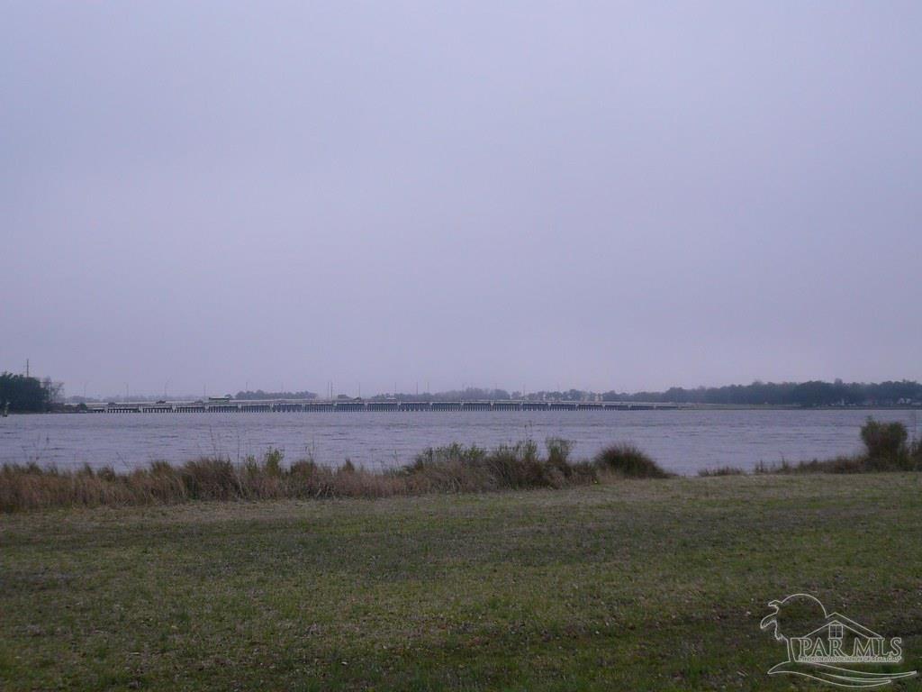 327 Gibbs Road Pensacola, FL 32507 - Photo 44 of 44 Gallery Image 44