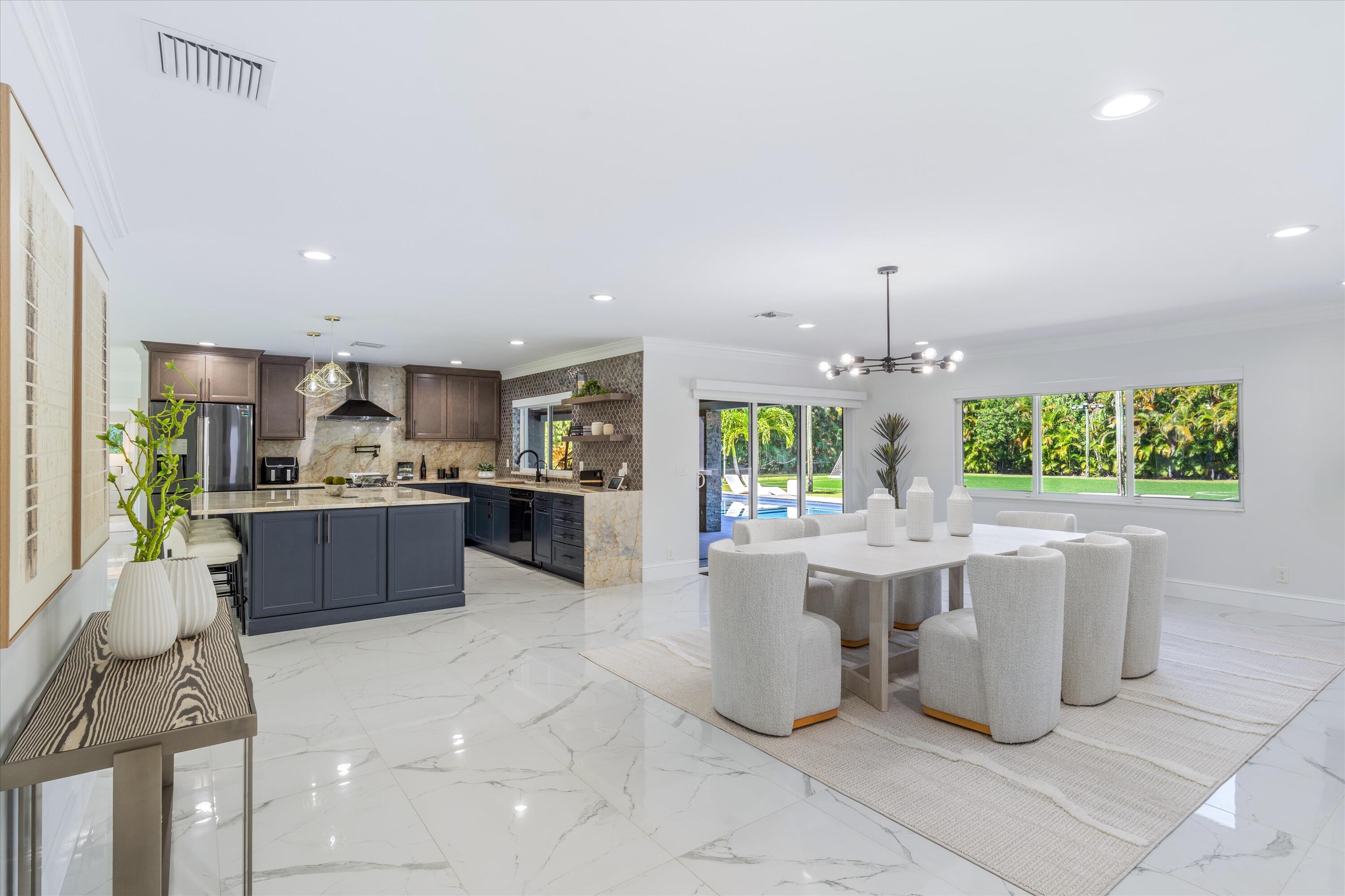 7647 Lawrence Road Boynton Beach, FL 33436 - Photo 18 of 54 Dining.