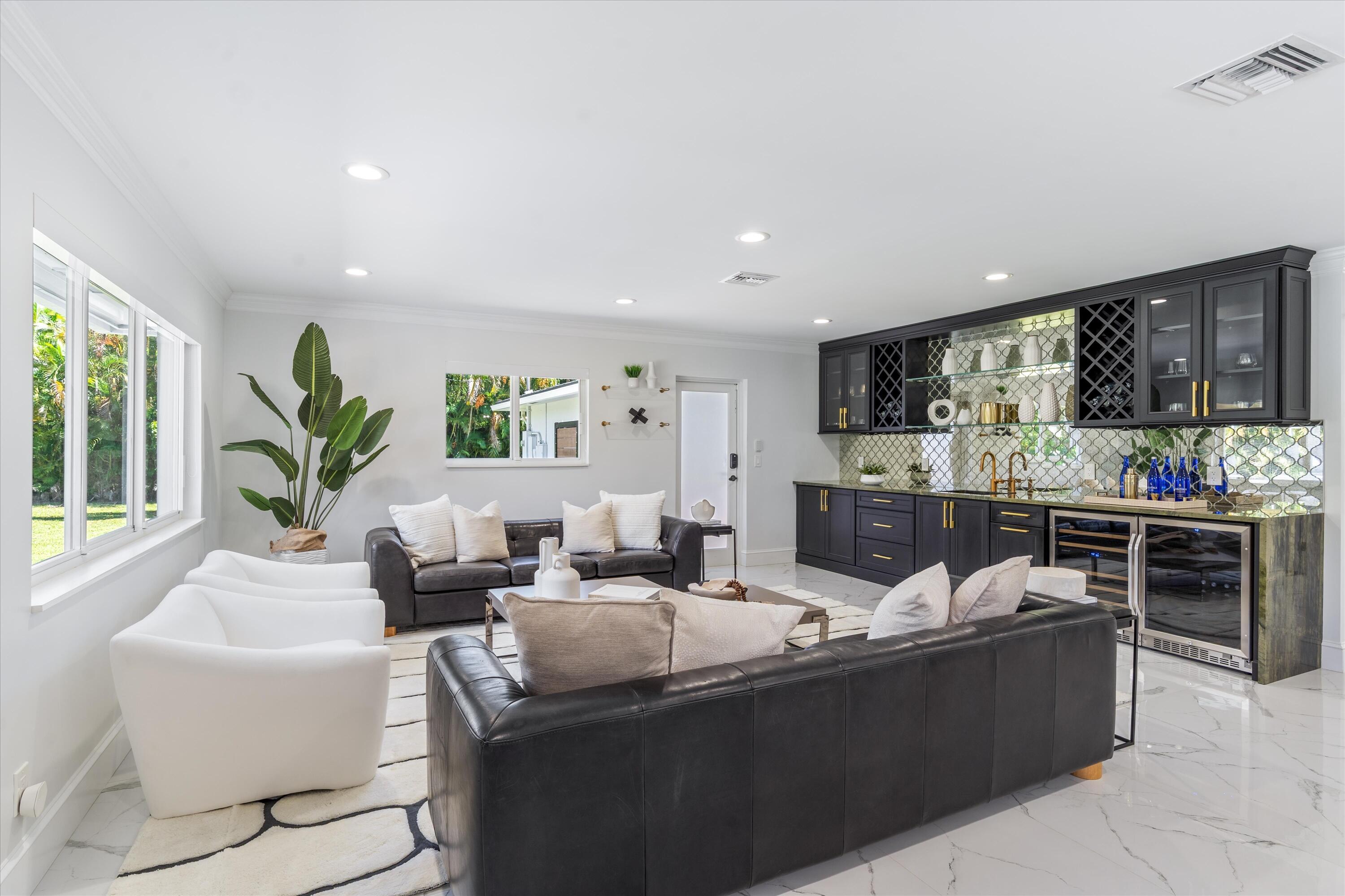 7647 Lawrence Road Boynton Beach, FL 33436 - Photo 21 of 54 Formal Living