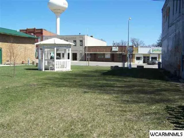 $6,000 | 109 North Main Street, Sherburn, MN 56171
