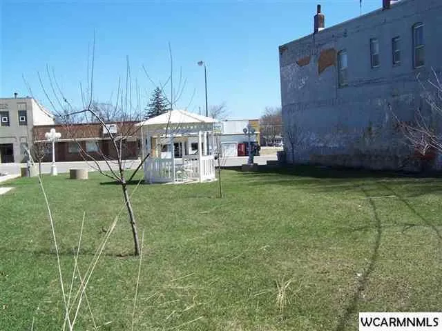 $6,000 | 109 North Main Street, Sherburn, MN 56171