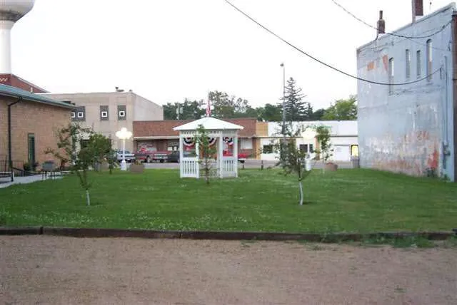 $6,000 | 109 North Main Street, Sherburn, MN 56171