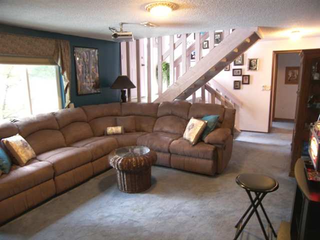 31226 North Chipmonk Road Chattaroy, WA 99003 - Photo 7 of 8 Gallery Image 7
