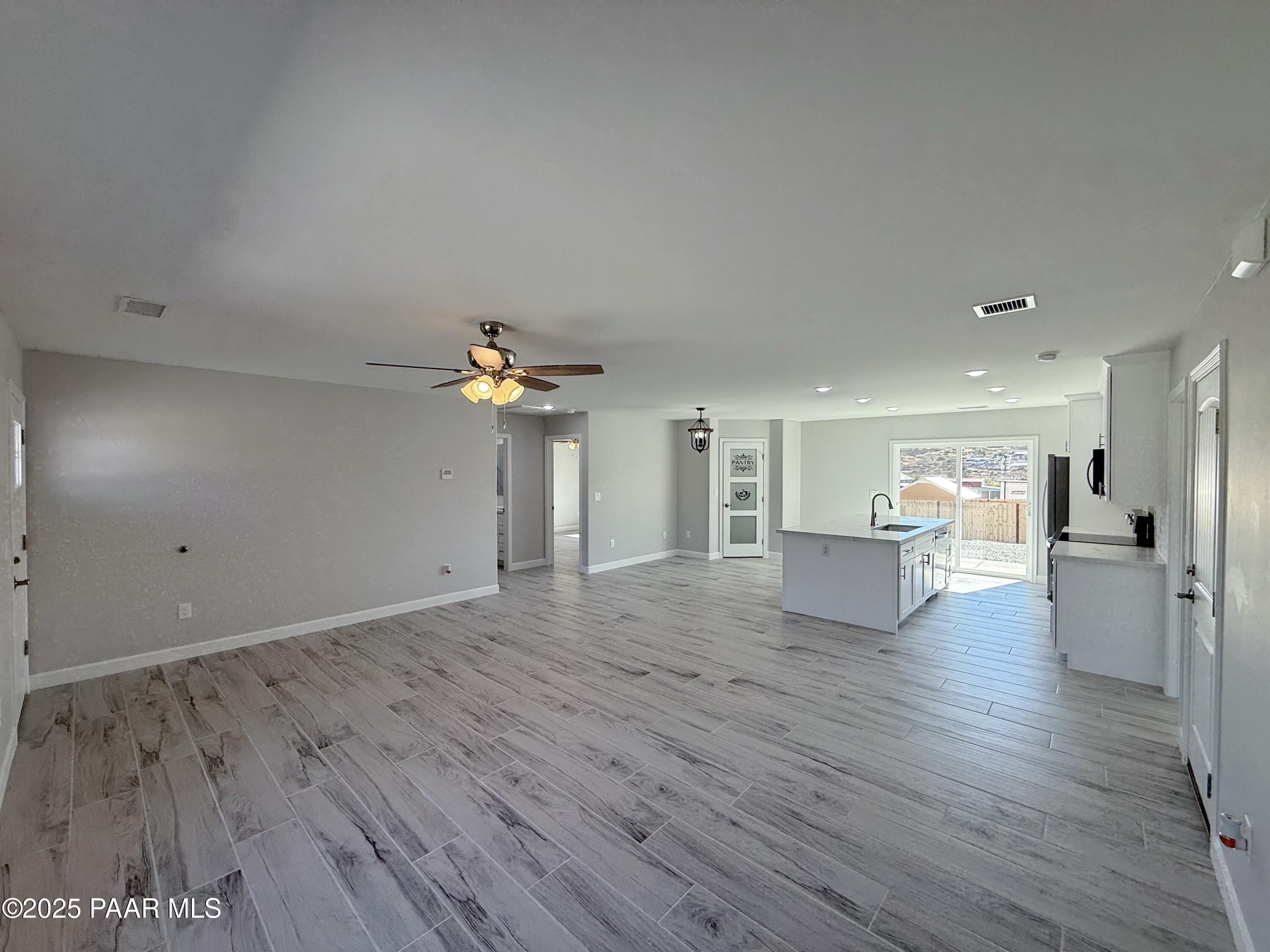 20235 East Mesa Verde Road, Unit 2 Mayer, AZ 86333 - Photo 14 of 21 Living Room