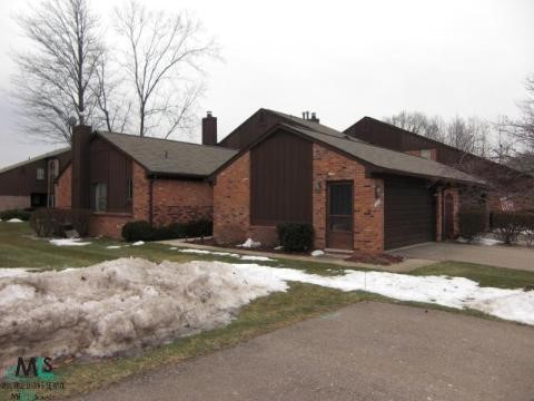1812 Thomas Rochester, MI 48309 - Photo 9 of 9 406975-8.JPG