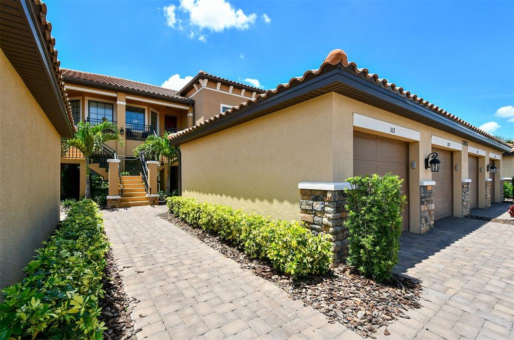 13823 Messina Loop, Unit 202 Bradenton, FL 34211 - Photo 4 of 66