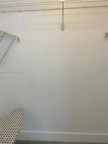 $1,400 | 4154 Inverrary Drive, Unit 205, Lauderhill, FL 33319