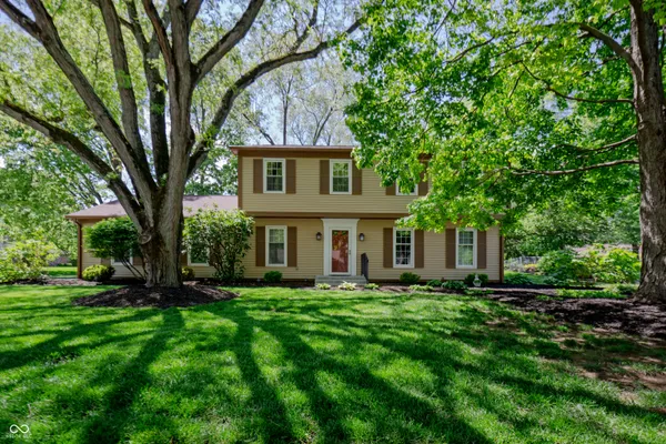 $525,000 | 10214 Lakeshore Drive East, Carmel, IN 46033