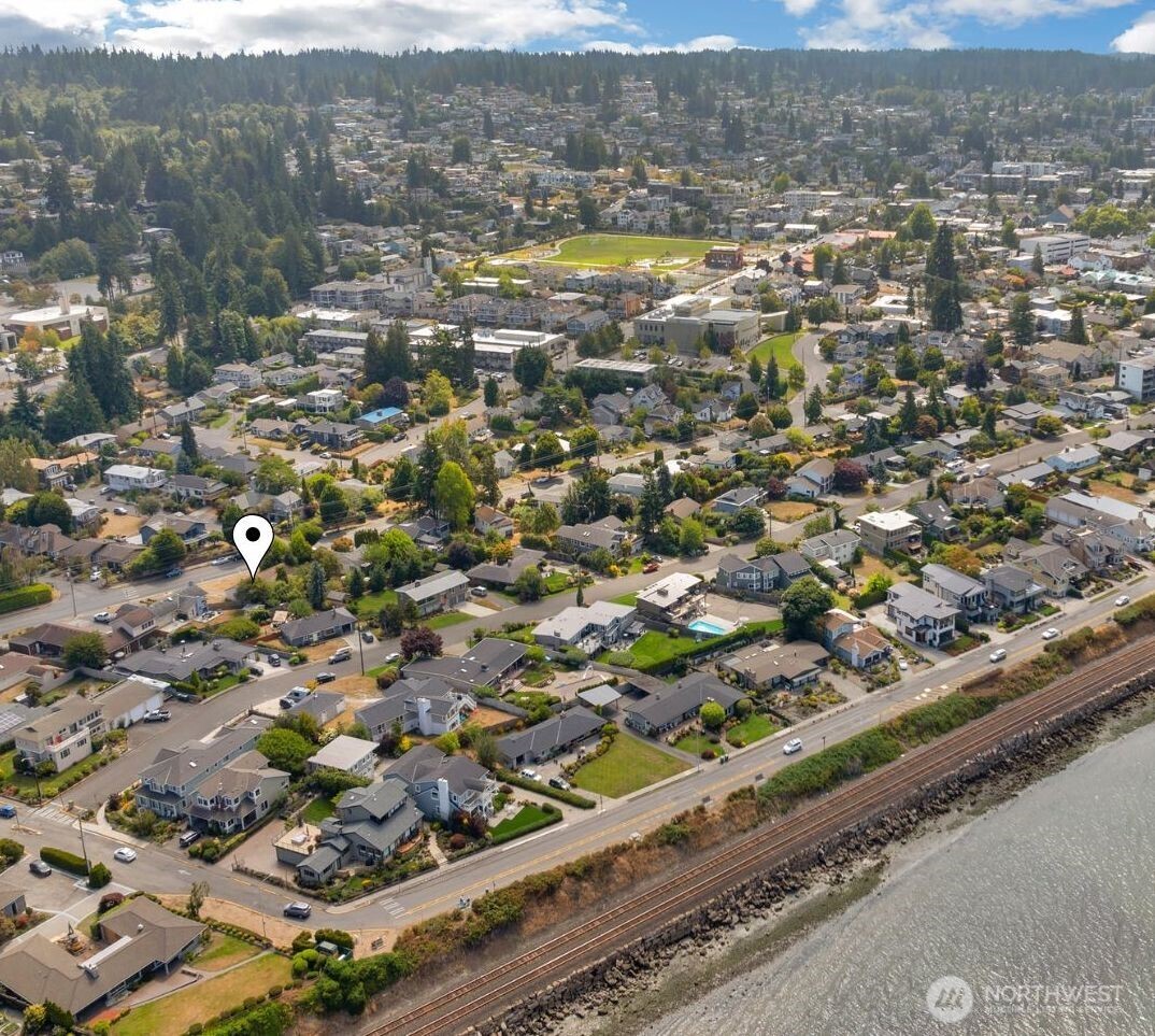 611 3rd Avenue North Edmonds, WA 98020 - Photo 27 of 28 an aerial view of residential houses with outdoor space