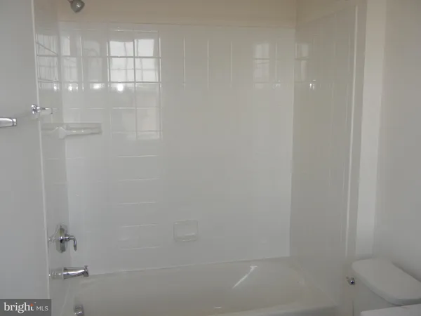 $3,250 | 43141 Whelplehill Terrace, Ashburn, VA 20148