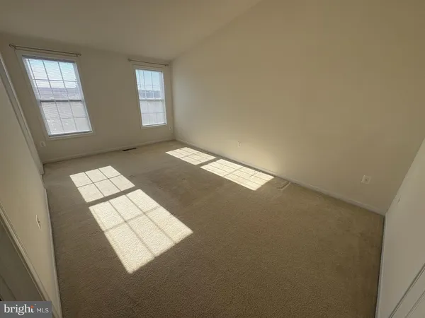 $3,250 | 43141 Whelplehill Terrace, Ashburn, VA 20148