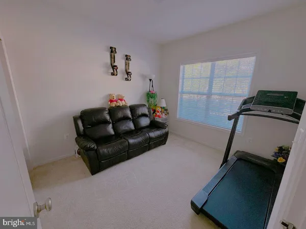 $3,250 | 43141 Whelplehill Terrace, Ashburn, VA 20148