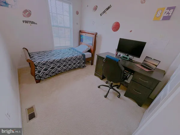 $3,250 | 43141 Whelplehill Terrace, Ashburn, VA 20148