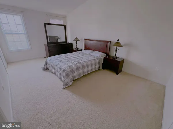 $3,250 | 43141 Whelplehill Terrace, Ashburn, VA 20148