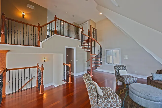 $1,600,000 | 31161 County Line Road, Dowagiac, MI 49047