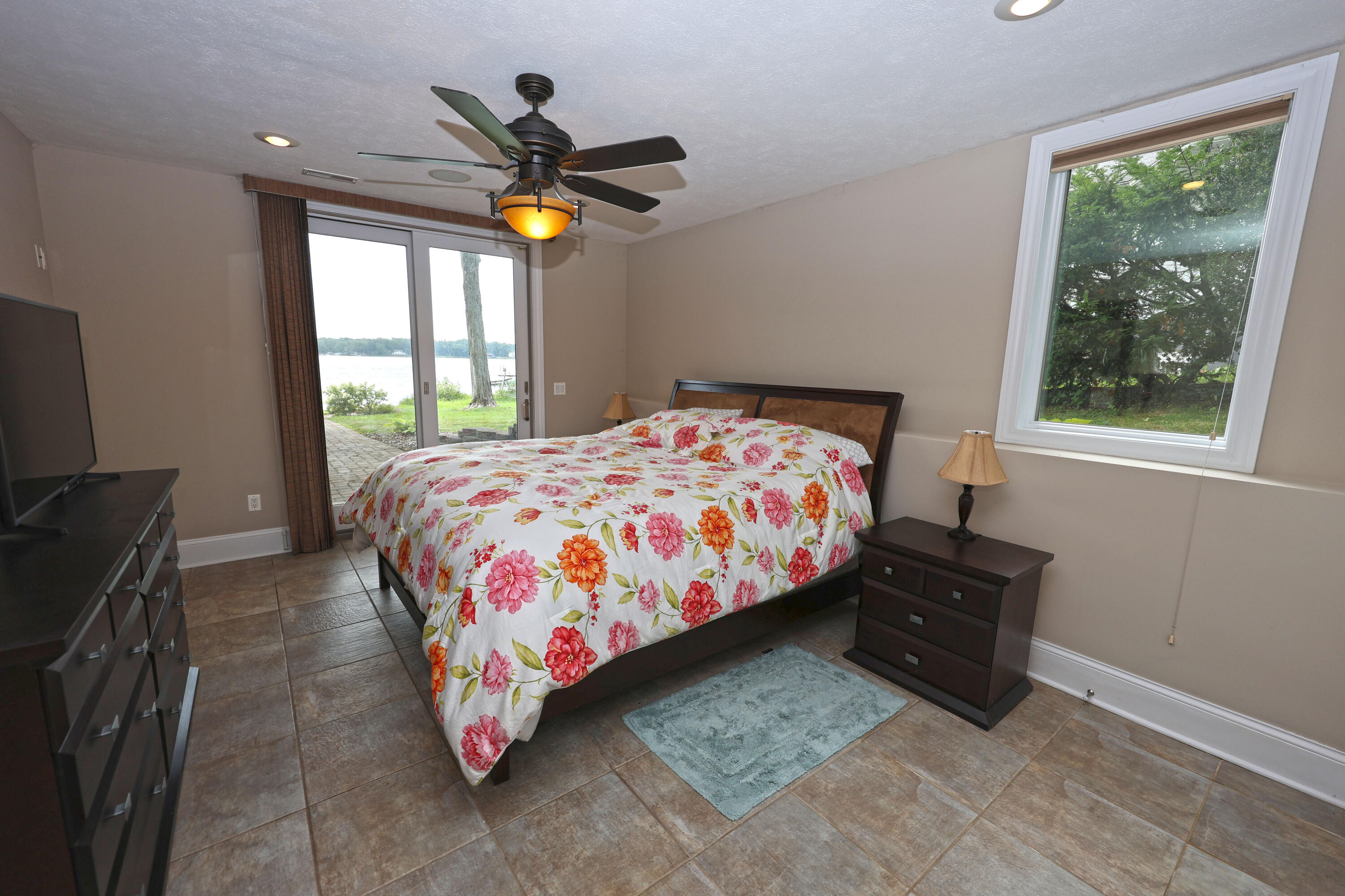 31161 County Line Road Dowagiac, MI 49047 - Photo 42 of 82 Lower Level Bedroom...