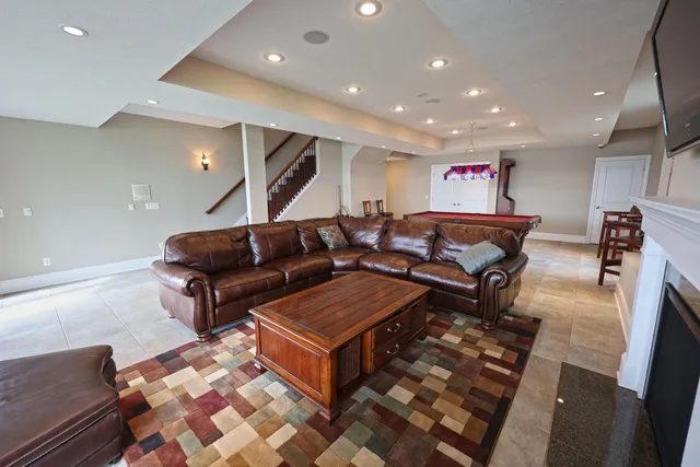 $1,600,000 | 31161 County Line Road, Dowagiac, MI 49047