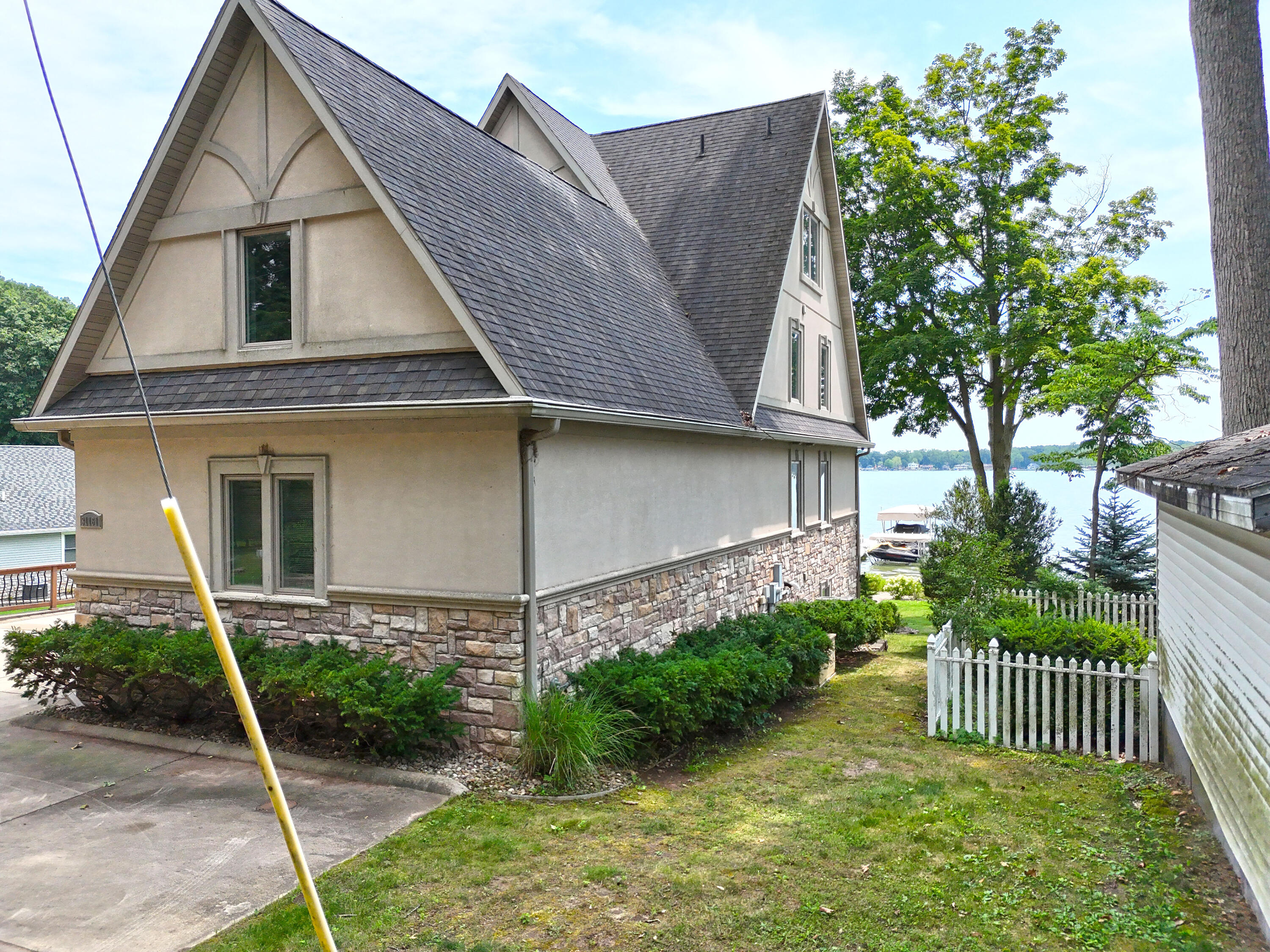 31161 County Line Road Dowagiac, MI 49047 - Photo 57 of 82 Side of Home..