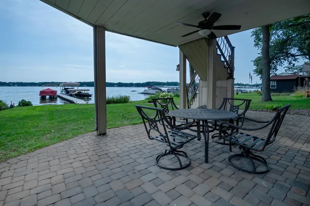 $1,600,000 | 31161 County Line Road, Dowagiac, MI 49047